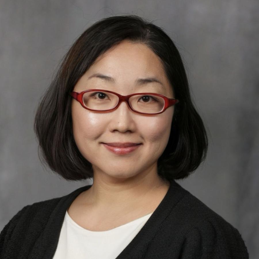 Head shot of YuanYuan Li